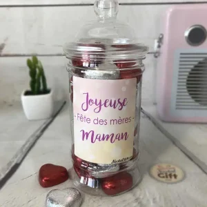 Bonbonnière maman – Cœur en chocolat noir et lait fourrés praliné x20 – “Joyeuse fête des mères”