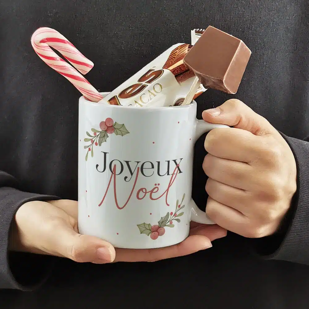 Mug “Joyeux Noël” et ses confiseries rétro – Cadeau Noël