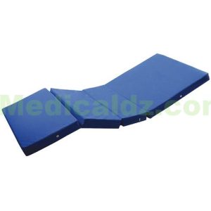 MATELAS BLEU POUR LIT D’HÔPITAL