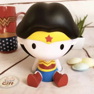 Wonder Woman – Grande Figurine / Tirelire mignonne Wonder Woman (14 cm)